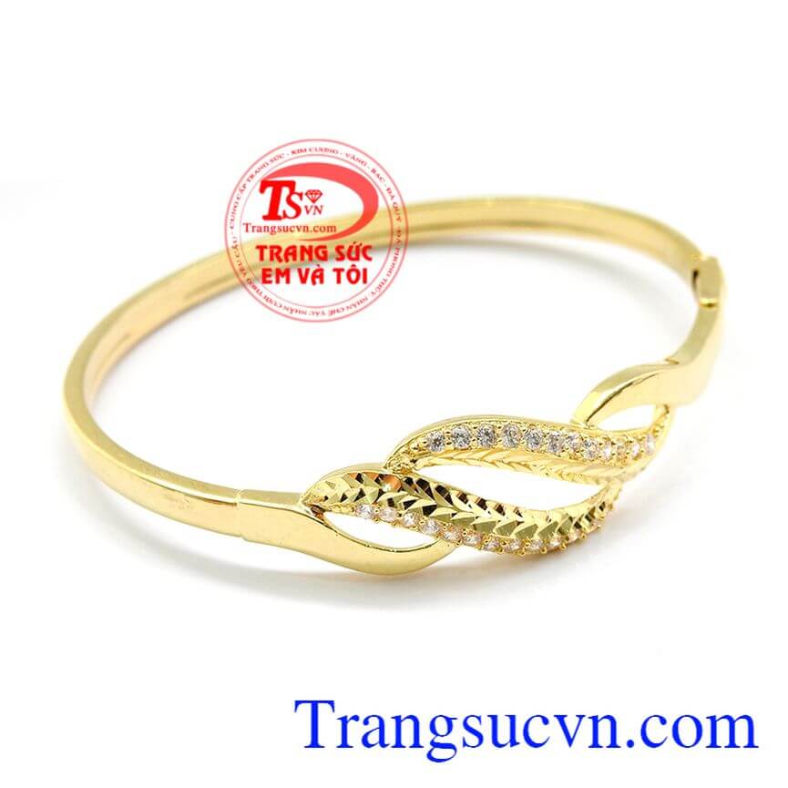 V&ograve;ng tay xinh xắn, V&ograve;ng tay đẹp, V&ograve;ng tay tinh tế.