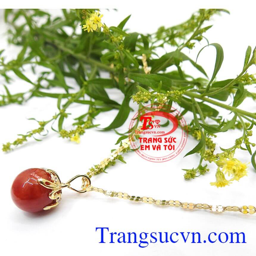 Bộ dây chuyền sang trọng, Bộ dây chuyền đẹp, Bộ dây chuyền tinh tế.