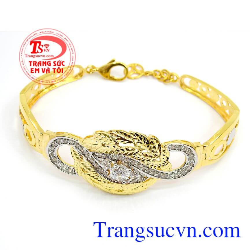 Lắc v&agrave;ng mắt ngọc, Lắc v&agrave;ng, Lắc v&agrave;ng t&acirc;y