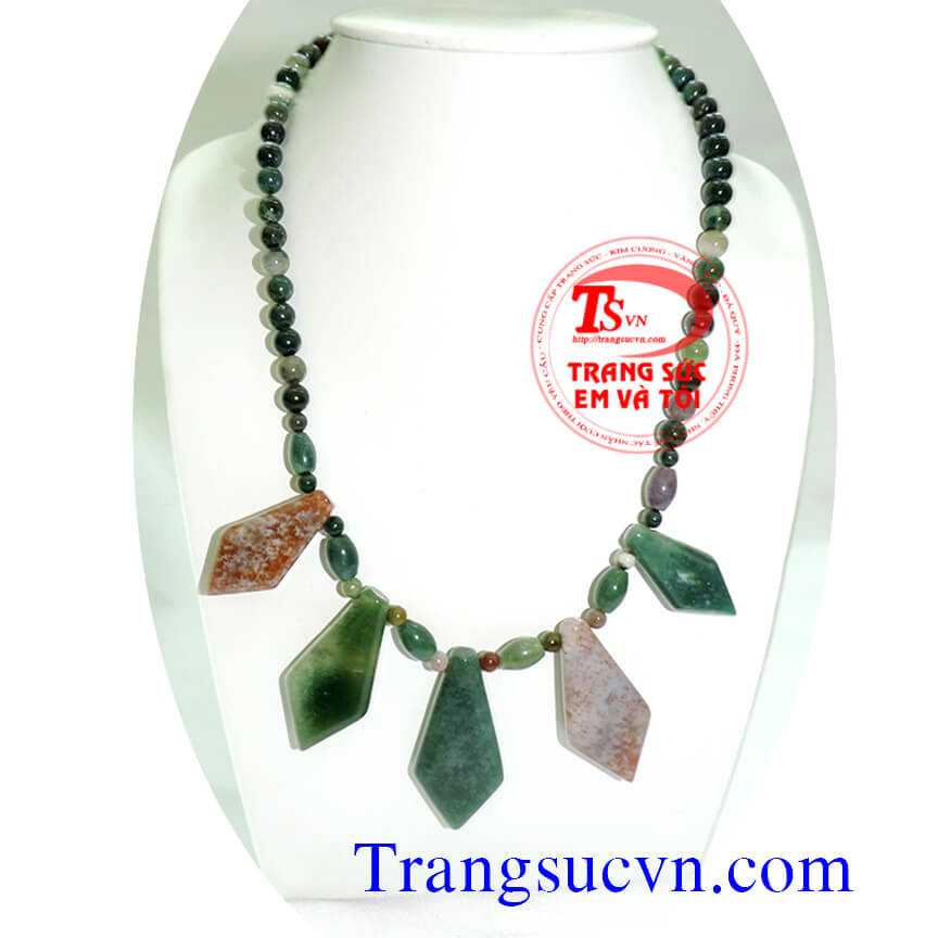  H&igrave;nh ảnh: V&ograve;ng cổ Đ&aacute; Canxedon