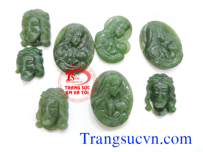 Mặt Ch&uacute;a v&agrave; Mẹ Maria Đ&aacute; Qu&yacute;