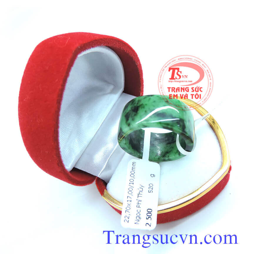 Nhẫn ngọc tự nhi&ecirc;n ,nhẫn ngọc cẩm thạch ,nhẫn ngọc đẹp