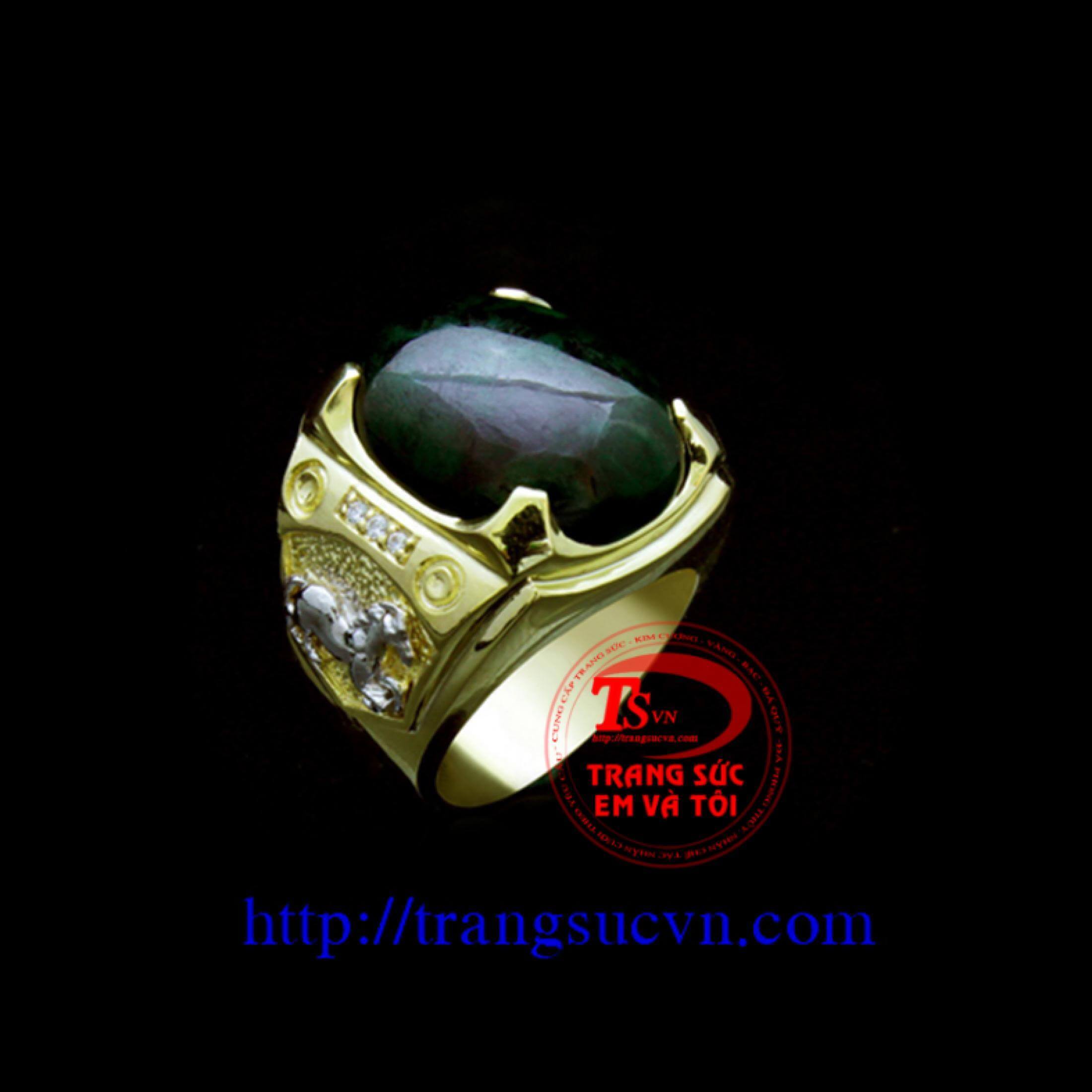 nhan-nam-vang-tay-da-quy