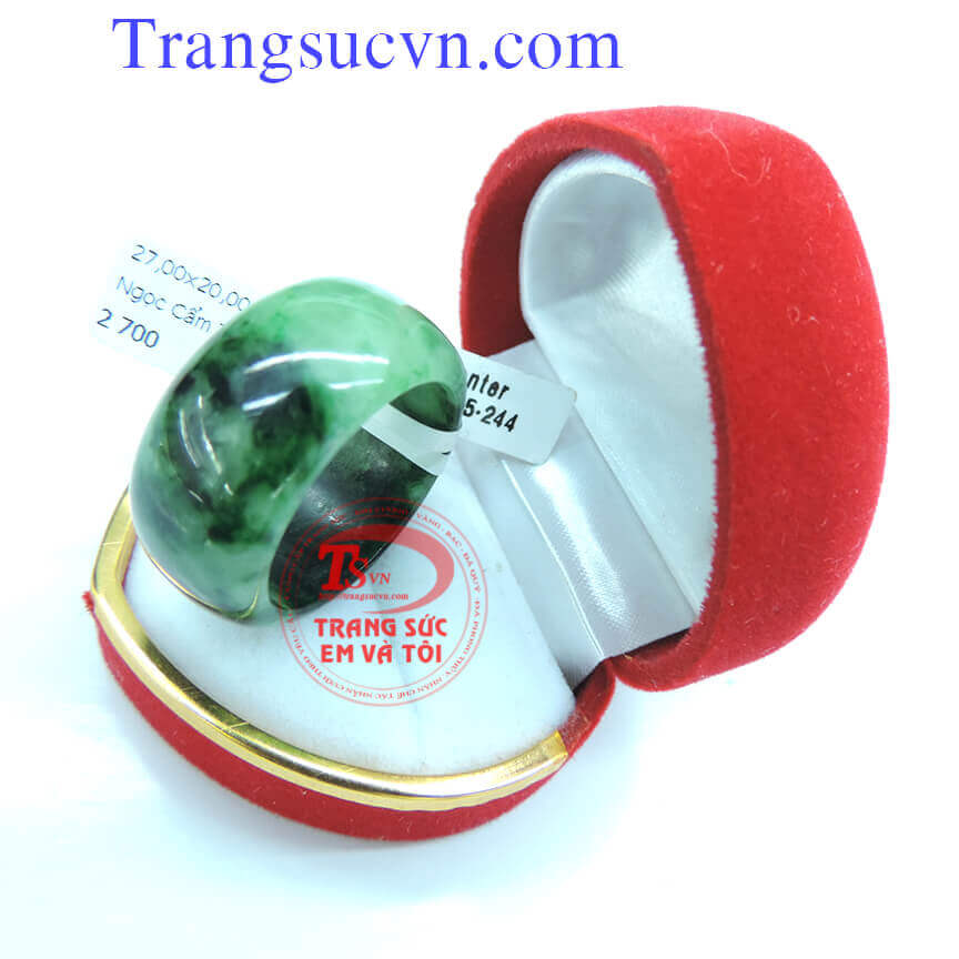 nhan-ngoc-cam-thach-thien-nhien