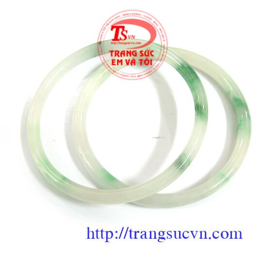 Vong doi co kiem dinh-vong_ngoc_doi, Vòng đôi có kiểm định 