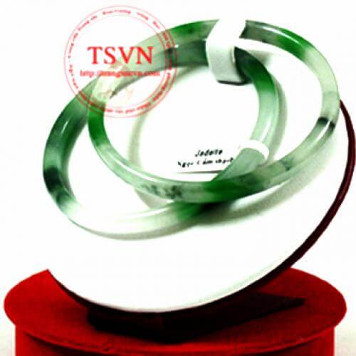 Đôi vòng ngọc cẩm thạch (Jadeite)– VN 07 doi-vong-ngoc-cam-thach-vong-tay