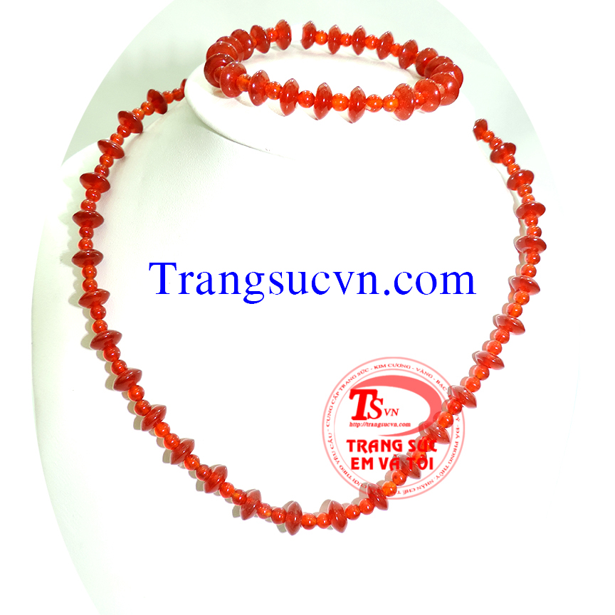  H&igrave;nh ảnh: Bộ trang sức m&atilde; n&atilde;o đỏ