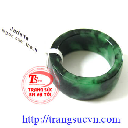 Nhẫn ngọc phỉ thúy cao cấp