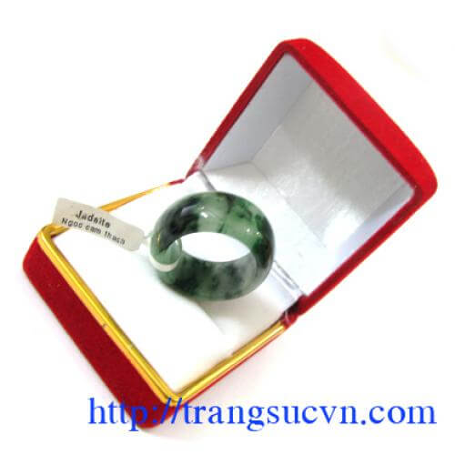 Nhẫn ngọc tốt Nhẫn ngọc tốt