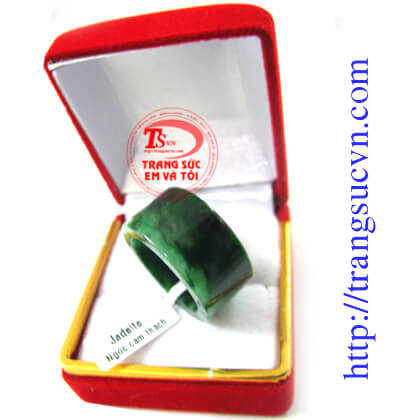 Ring Natural Jadeite