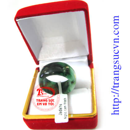 Nhẫn Ngọc Cẩm Thạch V&acirc;n