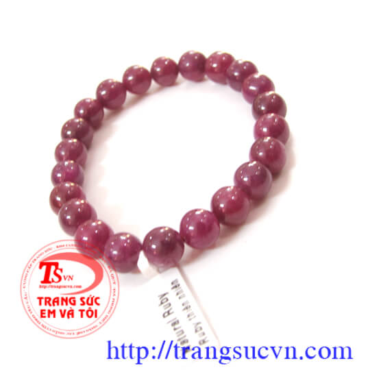 Chuỗi v&ograve;ng tay ruby thi&ecirc;n nhien
