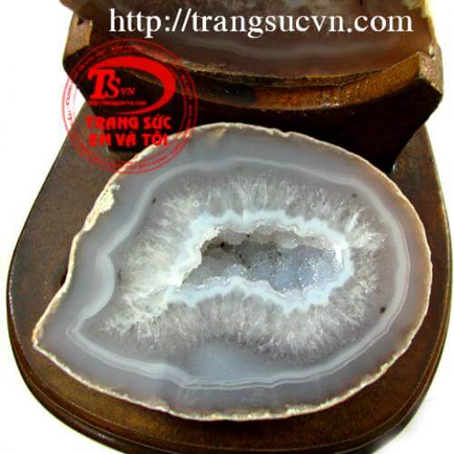 Động Mã não thạch anh Động Mã não thạch anh