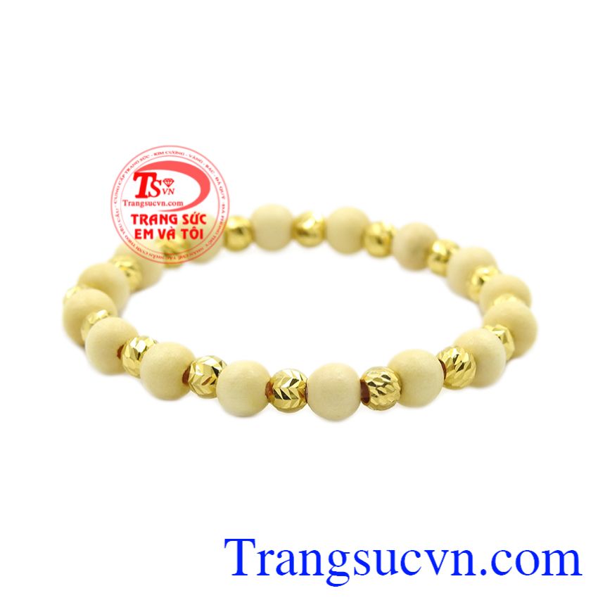 Chuỗi dâu nhỏ xinh cho bé Chuỗi dâu nhỏ xinh cho bé