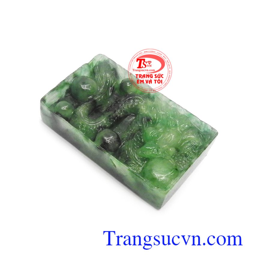 Mặt rồng ngọc cẩm thạch quyền lực Mặt rồng ngọc cẩm thạch quyền lực