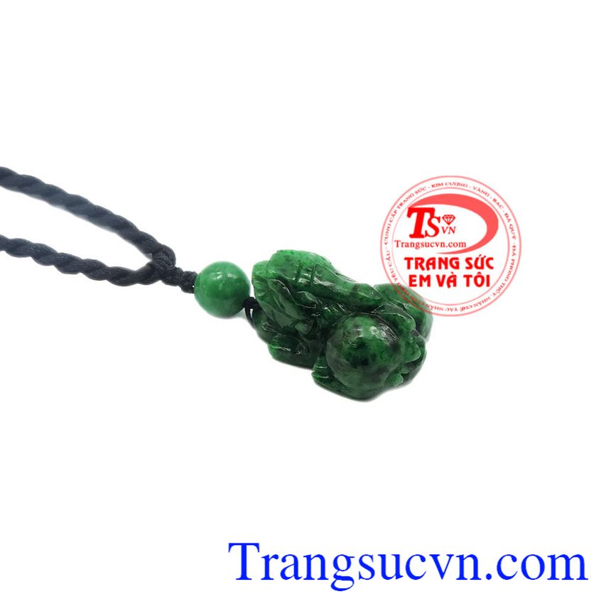 Mặt tỳ hưu Jadeite thiên nhiên