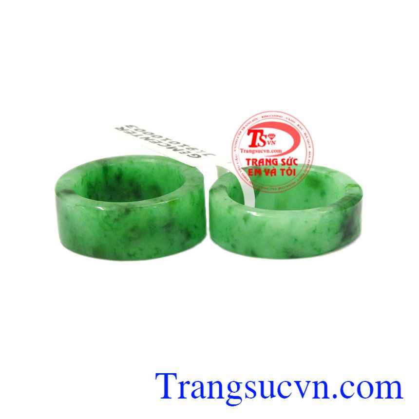 Nhẫn ngọc ngón út Jadeite Nhẫn ngọc ngón út Jadeite