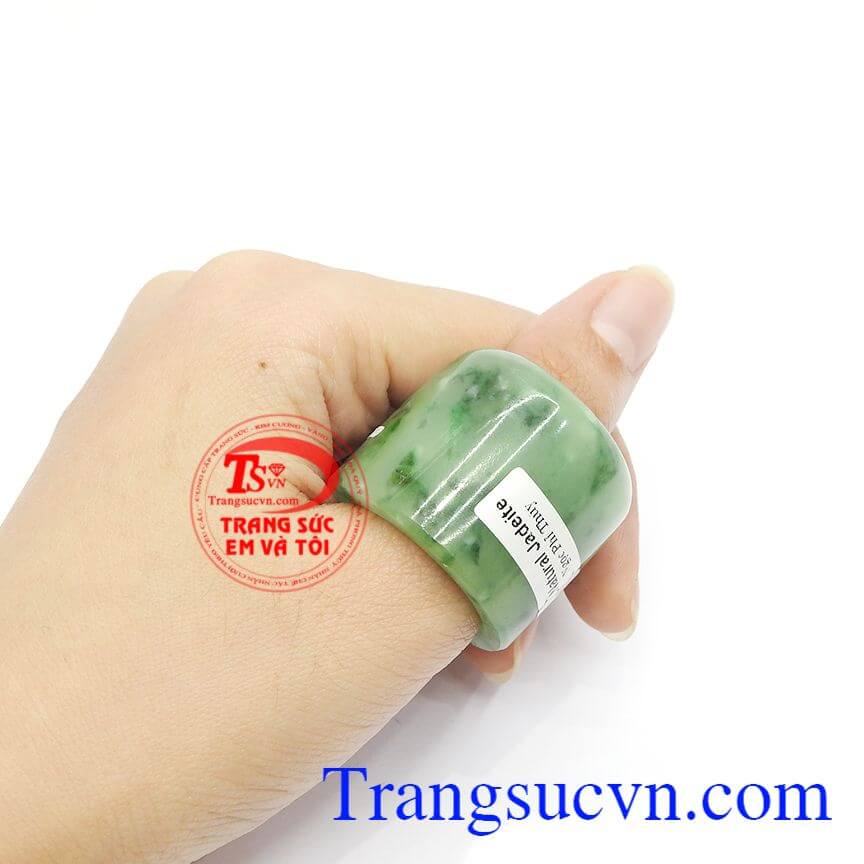 Nhẫn ngón cái cẩm thạch Nhẫn ngón cái cẩm thạch