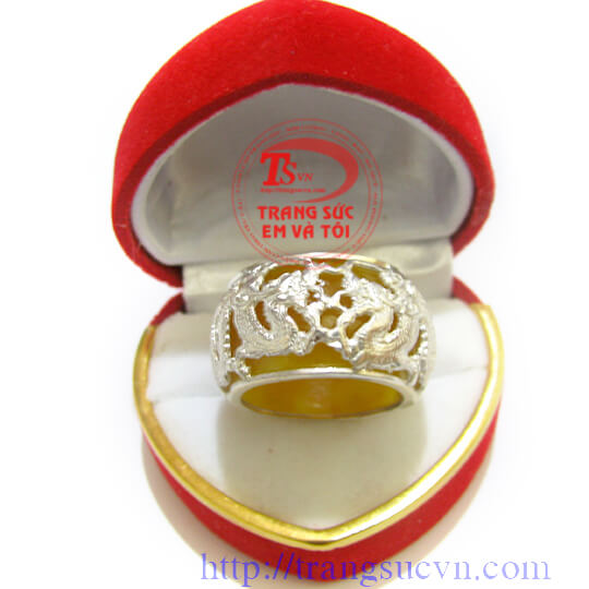 nhan-cam-thach-mau-vang