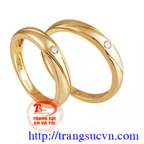 Đôi nhẫn cưới vàng 14k gắn kim cương thiên nhiên Đôi nhẫn cưới vàng 14k gắn kim cương thiên nhiên