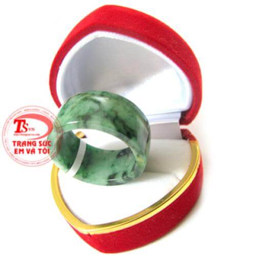 Nhẫn Ngọc ĐẸp	