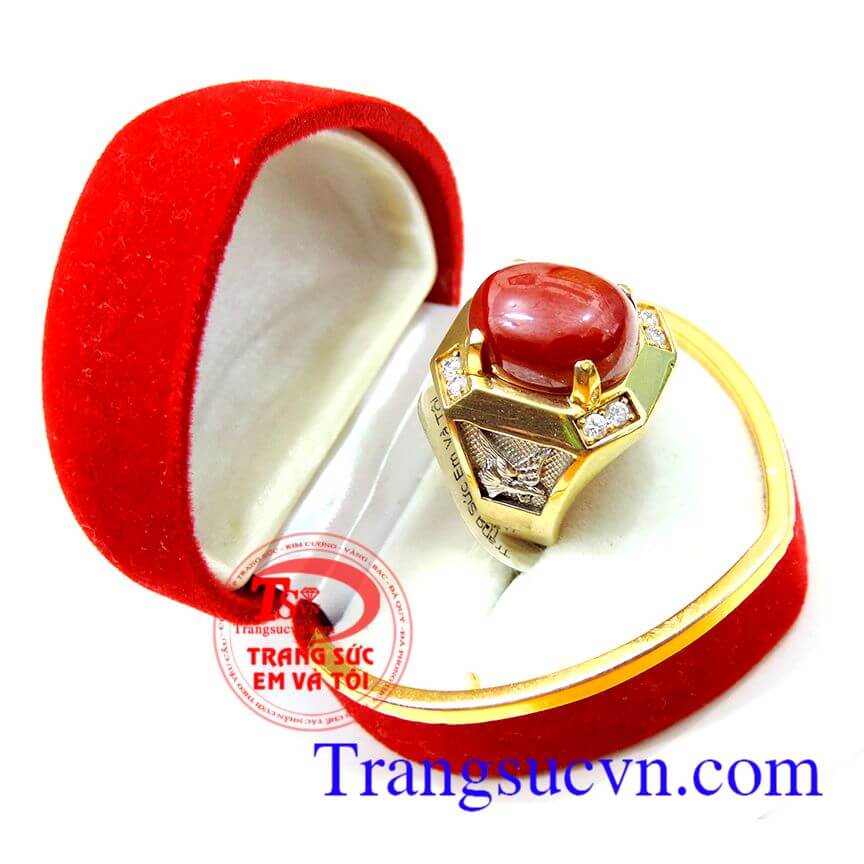 Nhẫn nam đại bàng đá đỏ vàng Nhẫn nam đại bàng đá đỏ vàng  Loại sản phẩm: Nhẫn nam vàng tây