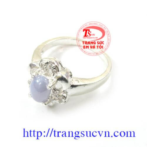 Nhẫn nữ nhan_nu ,Nhẫn nữ
